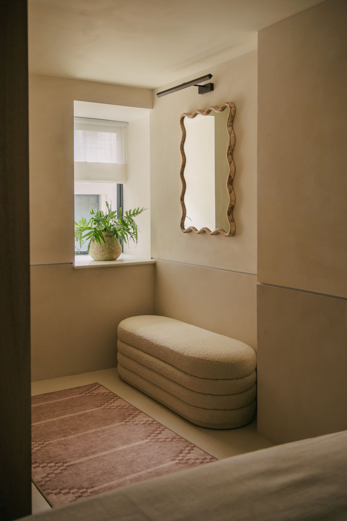 Window seat and dressing area