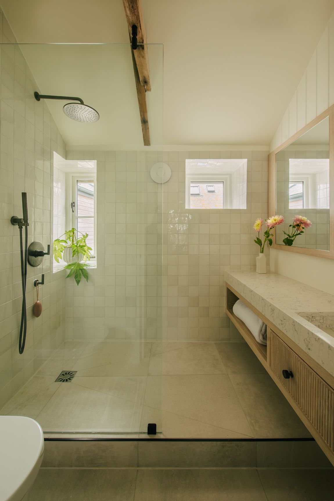 Shower room with planting